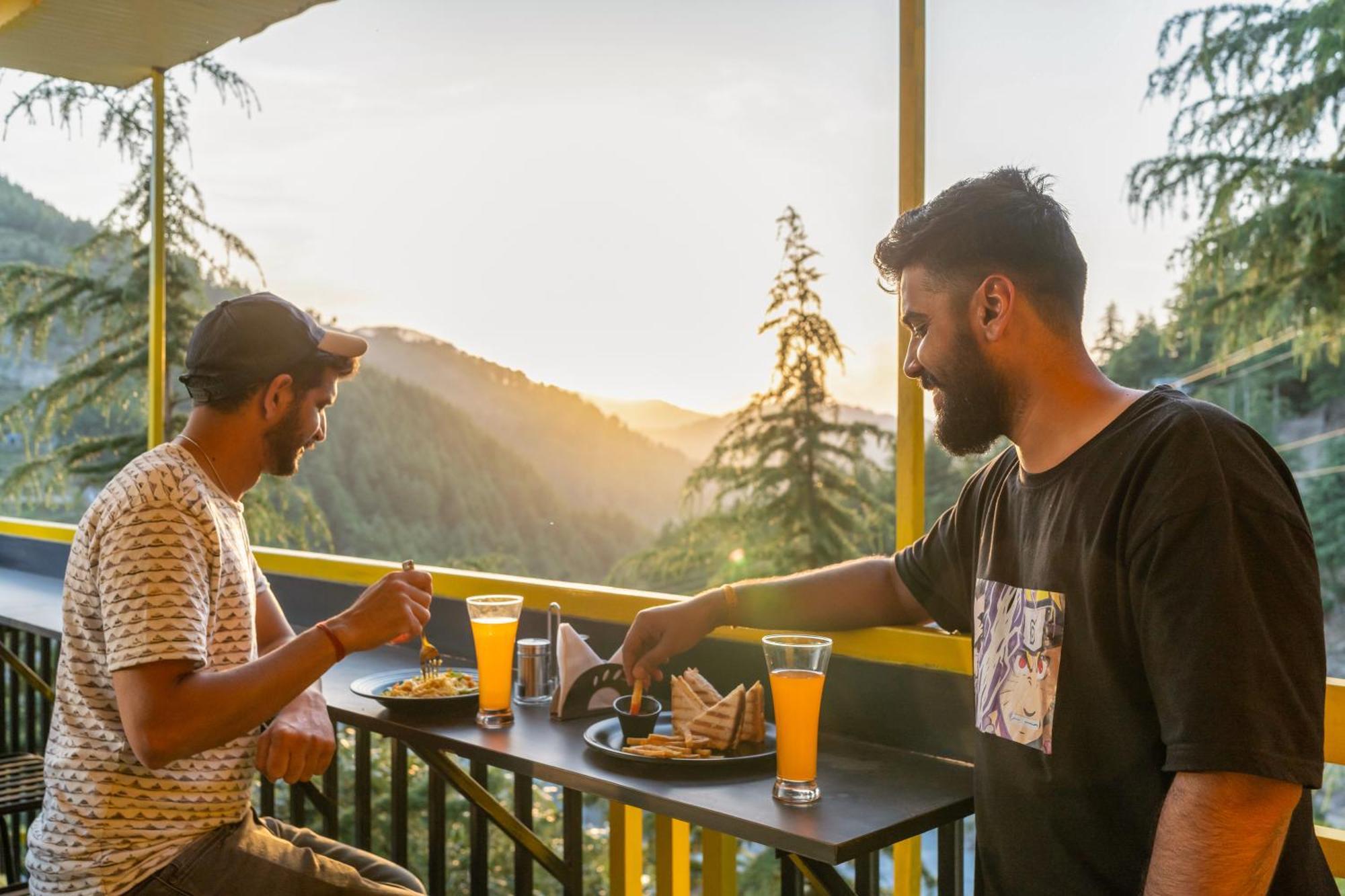 The Hosteller Khajjiar Eksteriør bilde